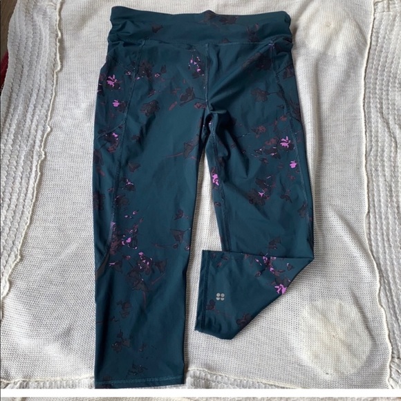 Sweaty Betty Pants - Sweaty Betty Large Cropped Zero Gravity Leggings